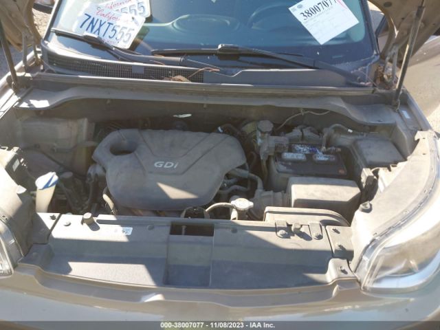 Photo 9 VIN: KNDJN2A22F7212030 - KIA SOUL 