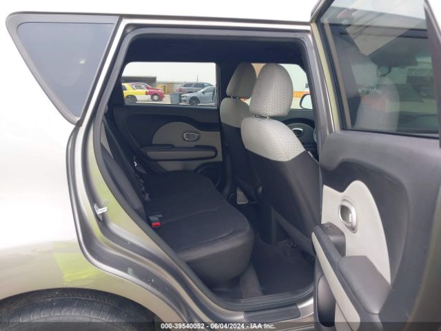 Photo 7 VIN: KNDJN2A22F7236201 - KIA SOUL 