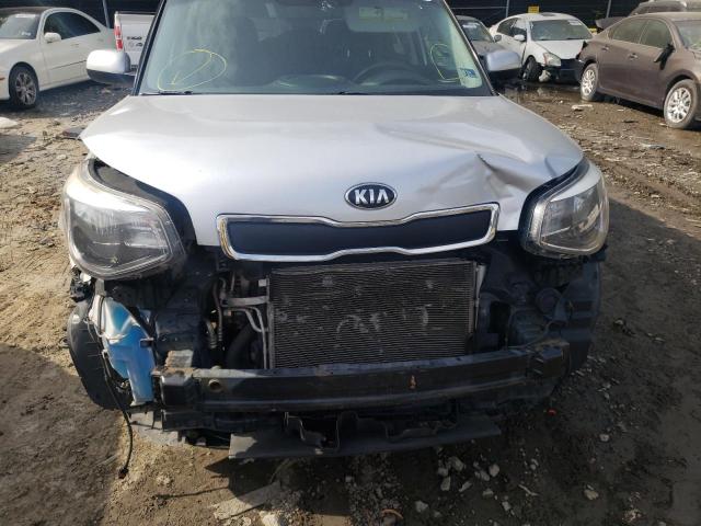 Photo 8 VIN: KNDJN2A22F7754082 - KIA SOUL 