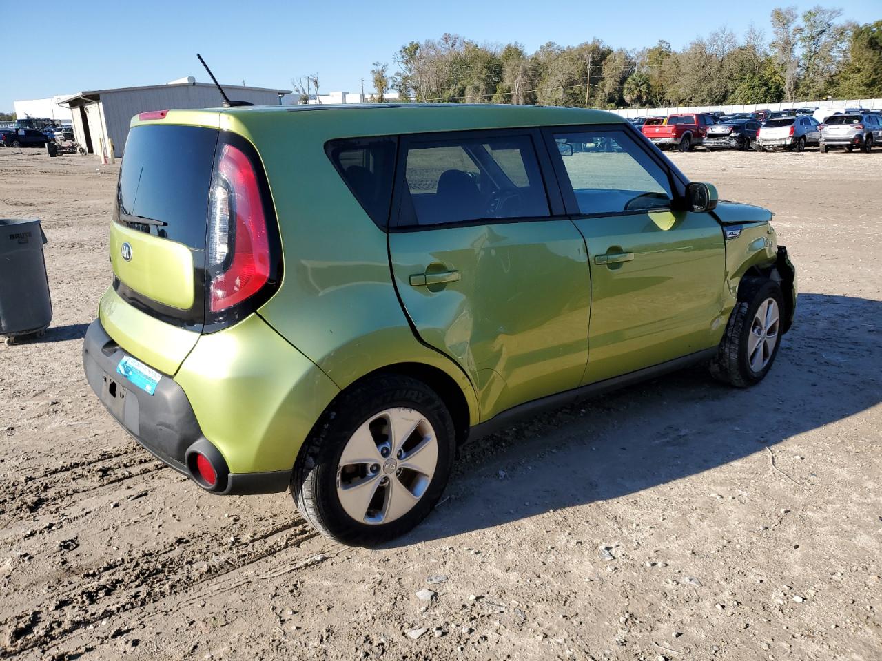 Photo 2 VIN: KNDJN2A22F7792945 - KIA SOUL 