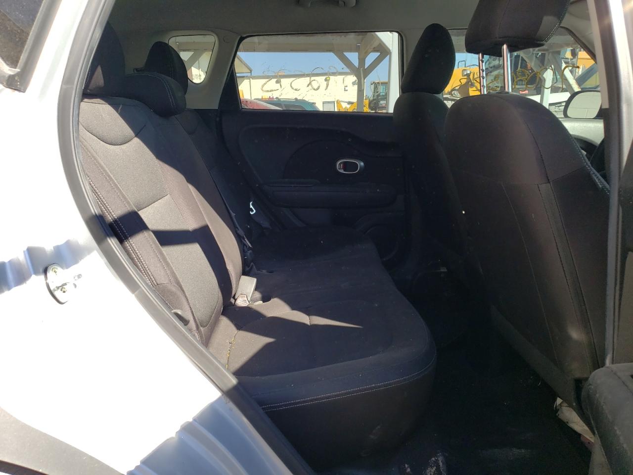 Photo 9 VIN: KNDJN2A22F7799846 - KIA SOUL 