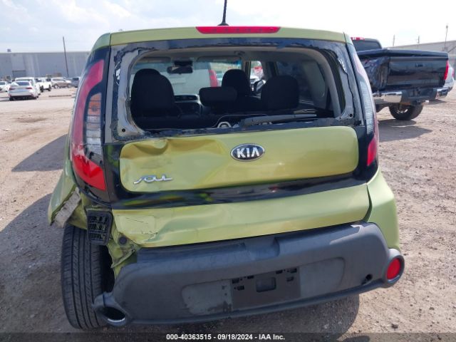 Photo 5 VIN: KNDJN2A22F7806746 - KIA SOUL 