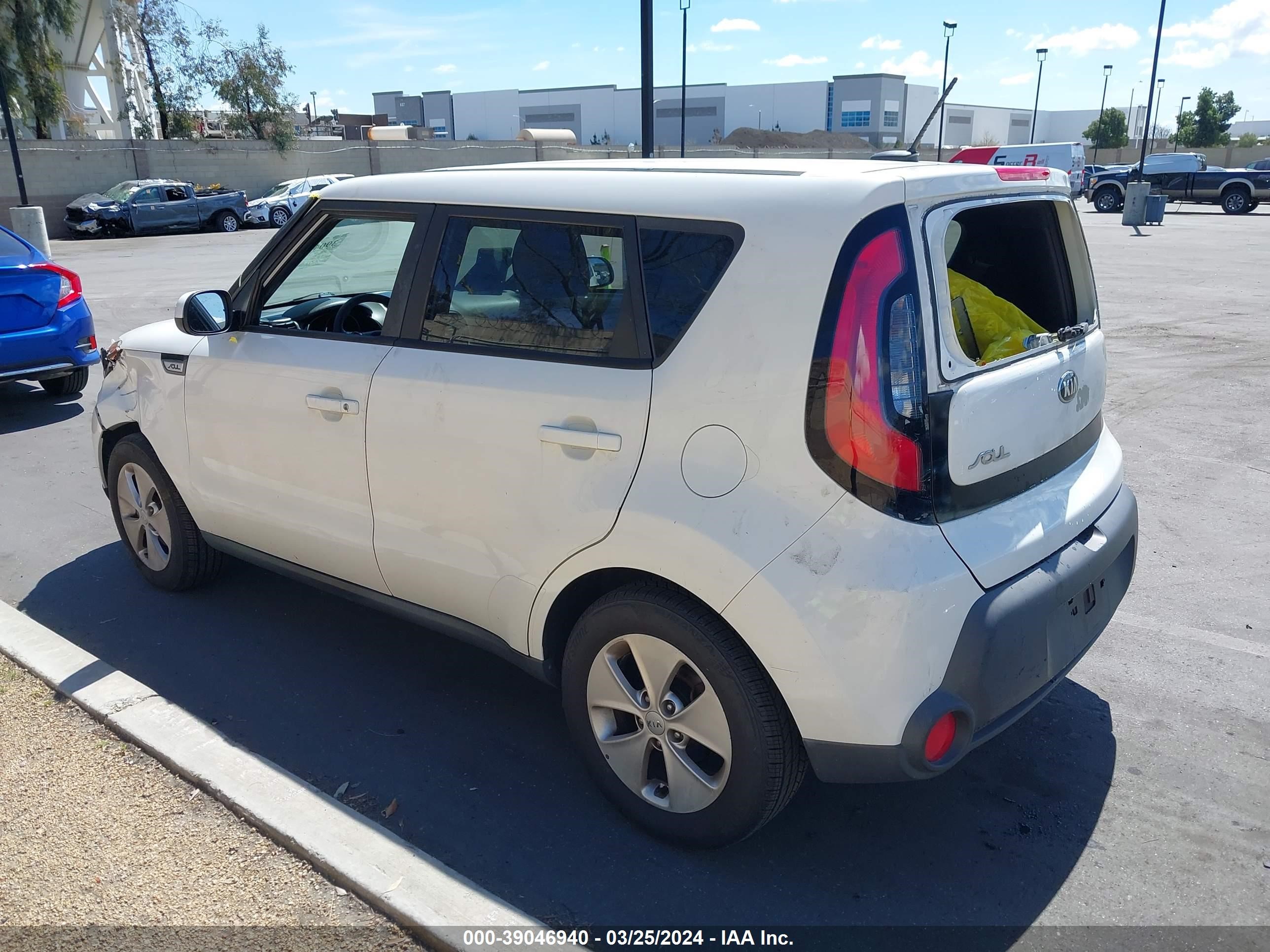 Photo 2 VIN: KNDJN2A22G7244350 - KIA SOUL 