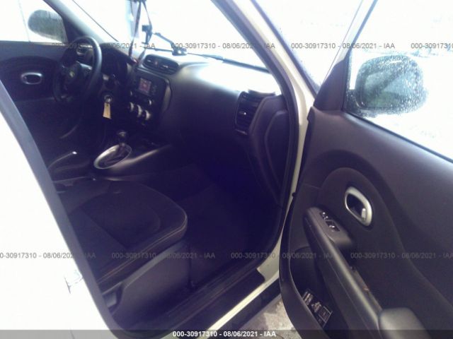 Photo 4 VIN: KNDJN2A22G7267028 - KIA SOUL 