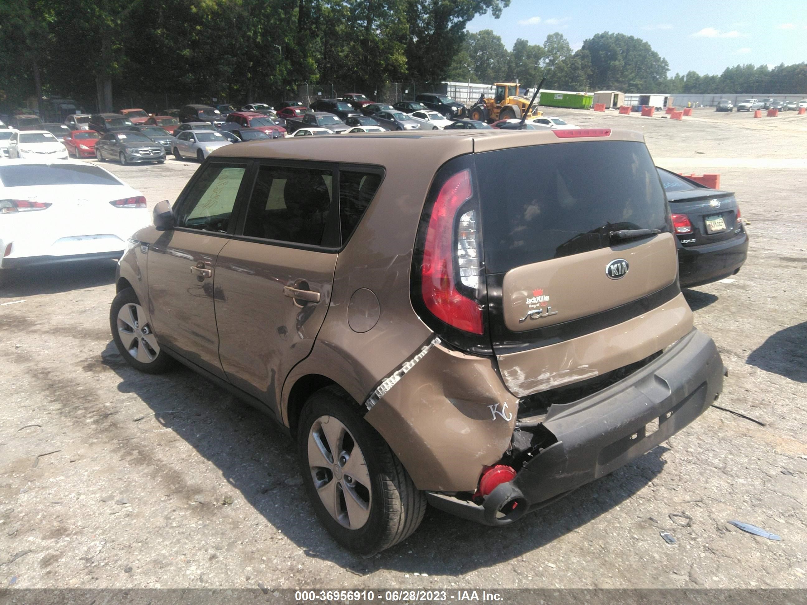 Photo 2 VIN: KNDJN2A22G7283827 - KIA SOUL 