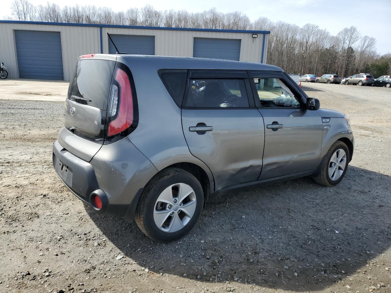 Photo 2 VIN: KNDJN2A22G7327390 - KIA SOUL 