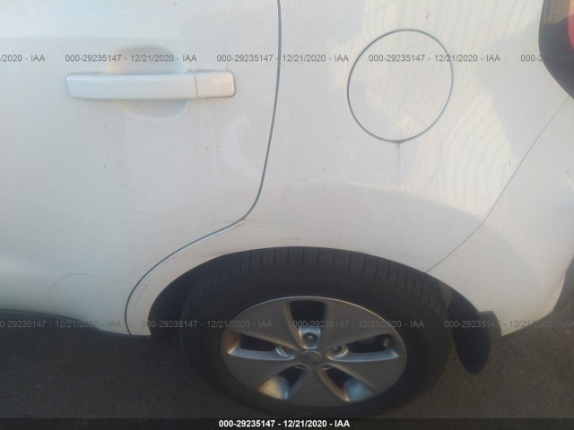 Photo 5 VIN: KNDJN2A22G7334940 - KIA SOUL 