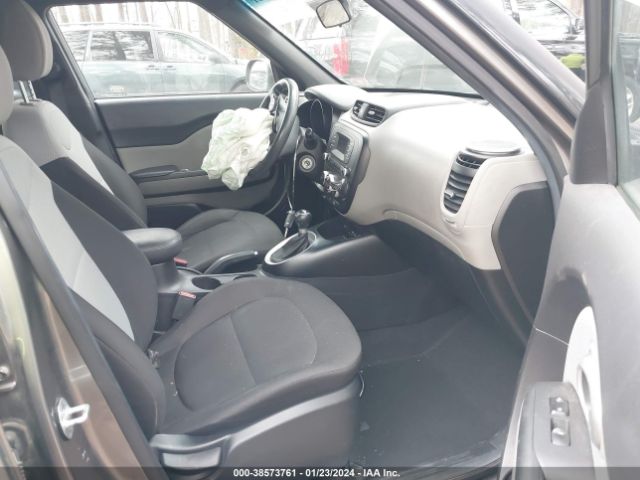 Photo 4 VIN: KNDJN2A22G7343329 - KIA SOUL 