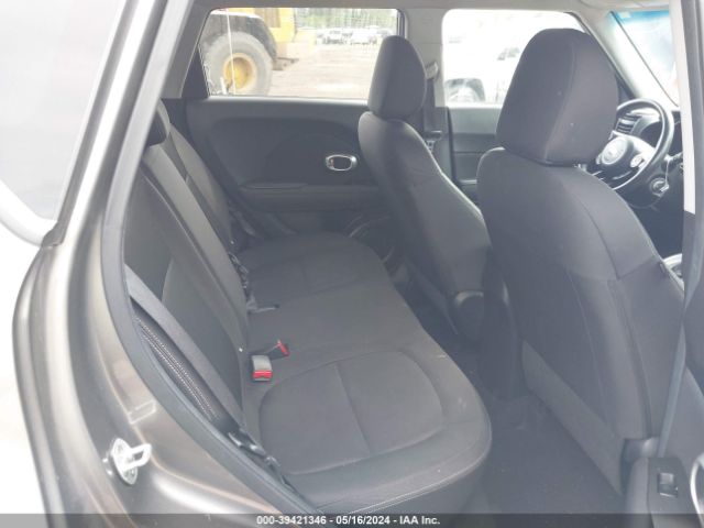 Photo 7 VIN: KNDJN2A22G7371082 - KIA SOUL 