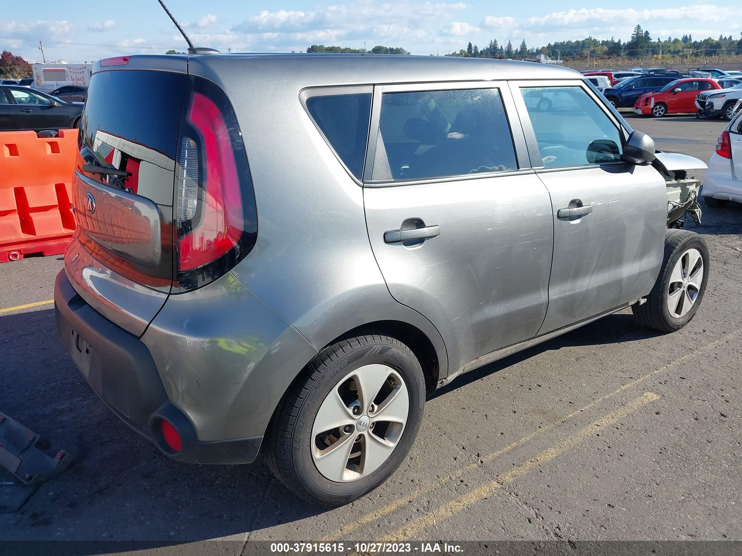 Photo 3 VIN: KNDJN2A22G7391185 - KIA SOUL 