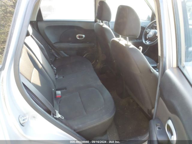 Photo 7 VIN: KNDJN2A22H7461009 - KIA SOUL 