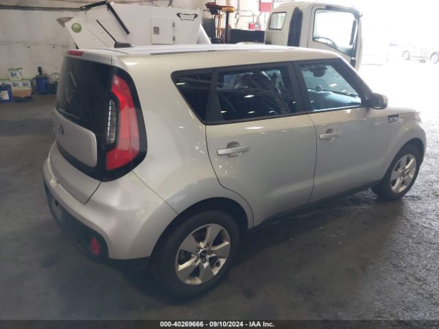 Photo 3 VIN: KNDJN2A22J7561178 - KIA SOUL 