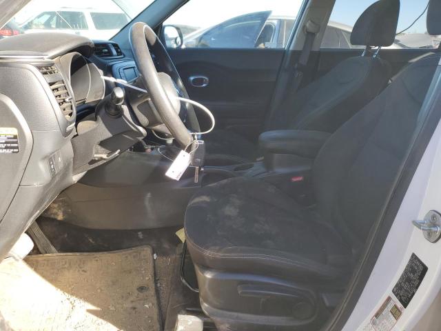 Photo 6 VIN: KNDJN2A22J7563531 - KIA SOUL 