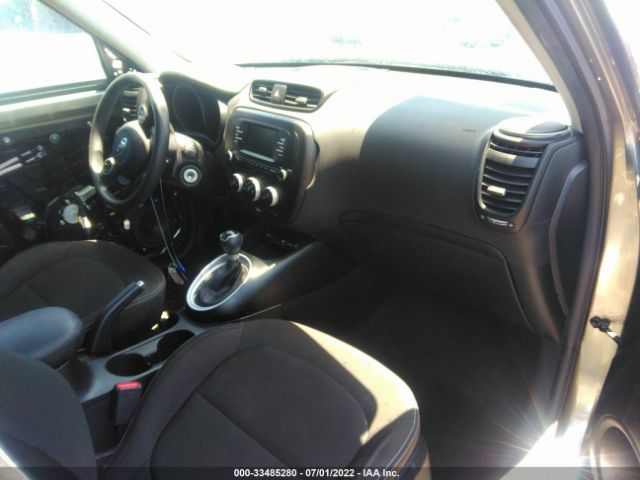 Photo 4 VIN: KNDJN2A22J7583472 - KIA SOUL 