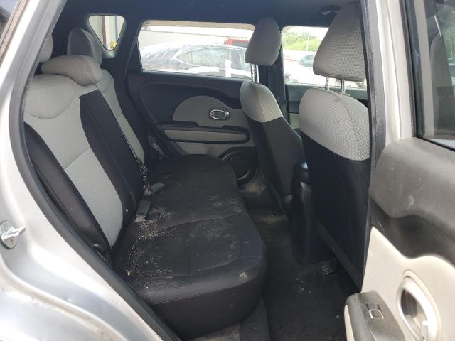 Photo 10 VIN: KNDJN2A22J7592348 - KIA SOUL 