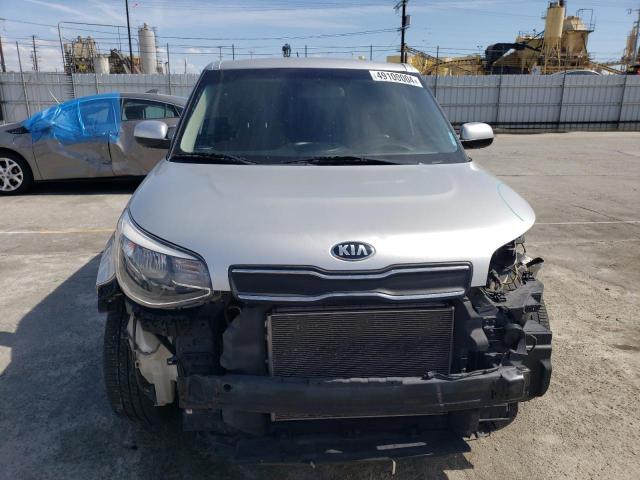 Photo 4 VIN: KNDJN2A22J7620696 - KIA SOUL 