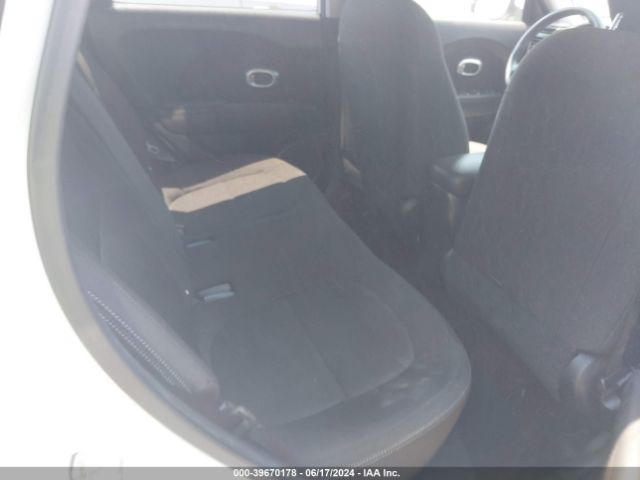 Photo 7 VIN: KNDJN2A22J7892441 - KIA SOUL 