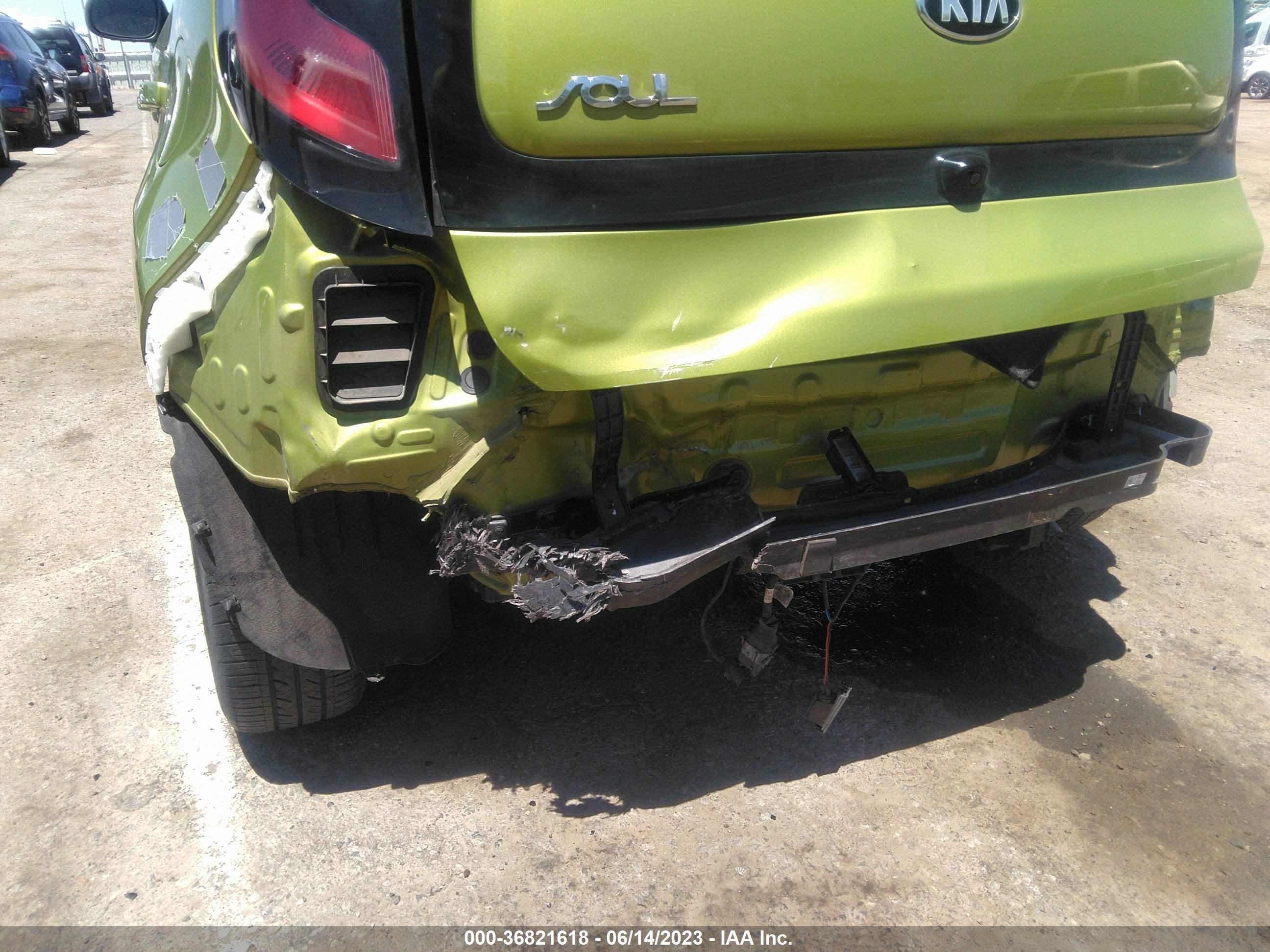 Photo 5 VIN: KNDJN2A22J7892617 - KIA SOUL 