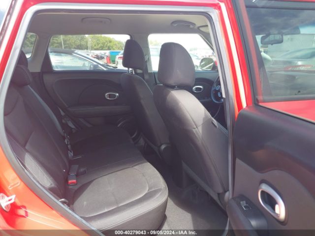 Photo 7 VIN: KNDJN2A22K7661105 - KIA SOUL 