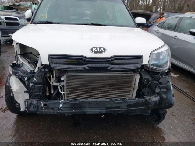 Photo 5 VIN: KNDJN2A22K7686876 - KIA SOUL 