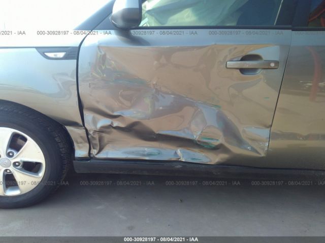 Photo 5 VIN: KNDJN2A23E7003930 - KIA SOUL 