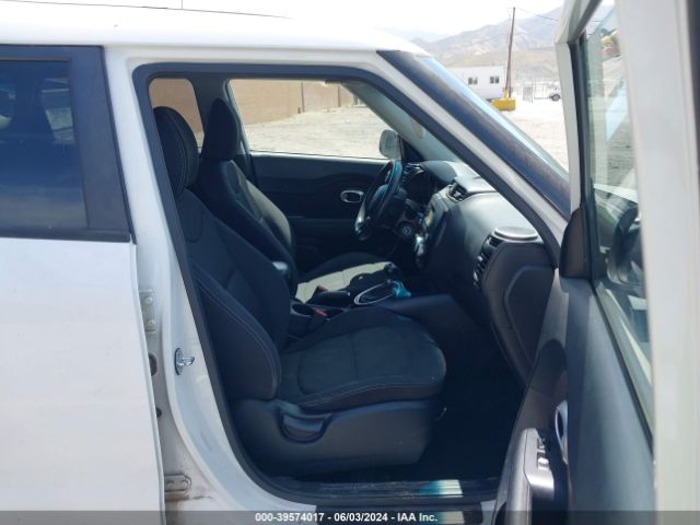 Photo 4 VIN: KNDJN2A23E7024325 - KIA SOUL 