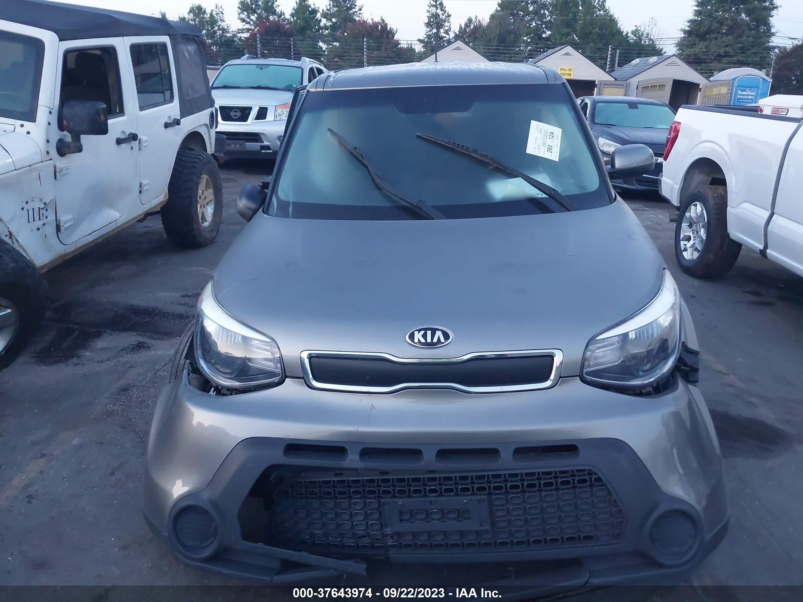 Photo 11 VIN: KNDJN2A23E7104627 - KIA SOUL 