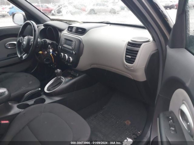 Photo 4 VIN: KNDJN2A23F7143168 - KIA SOUL 