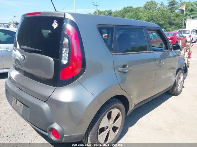 Photo 3 VIN: KNDJN2A23F7153845 - KIA SOUL 