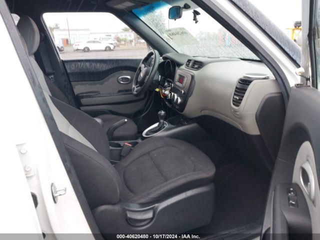 Photo 4 VIN: KNDJN2A23F7167082 - KIA SOUL 