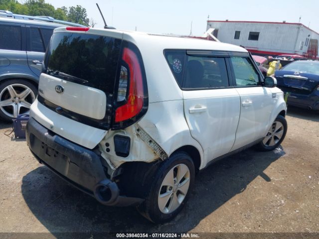 Photo 3 VIN: KNDJN2A23F7182598 - KIA SOUL 