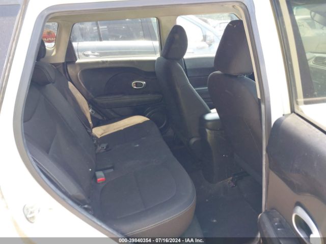 Photo 7 VIN: KNDJN2A23F7182598 - KIA SOUL 