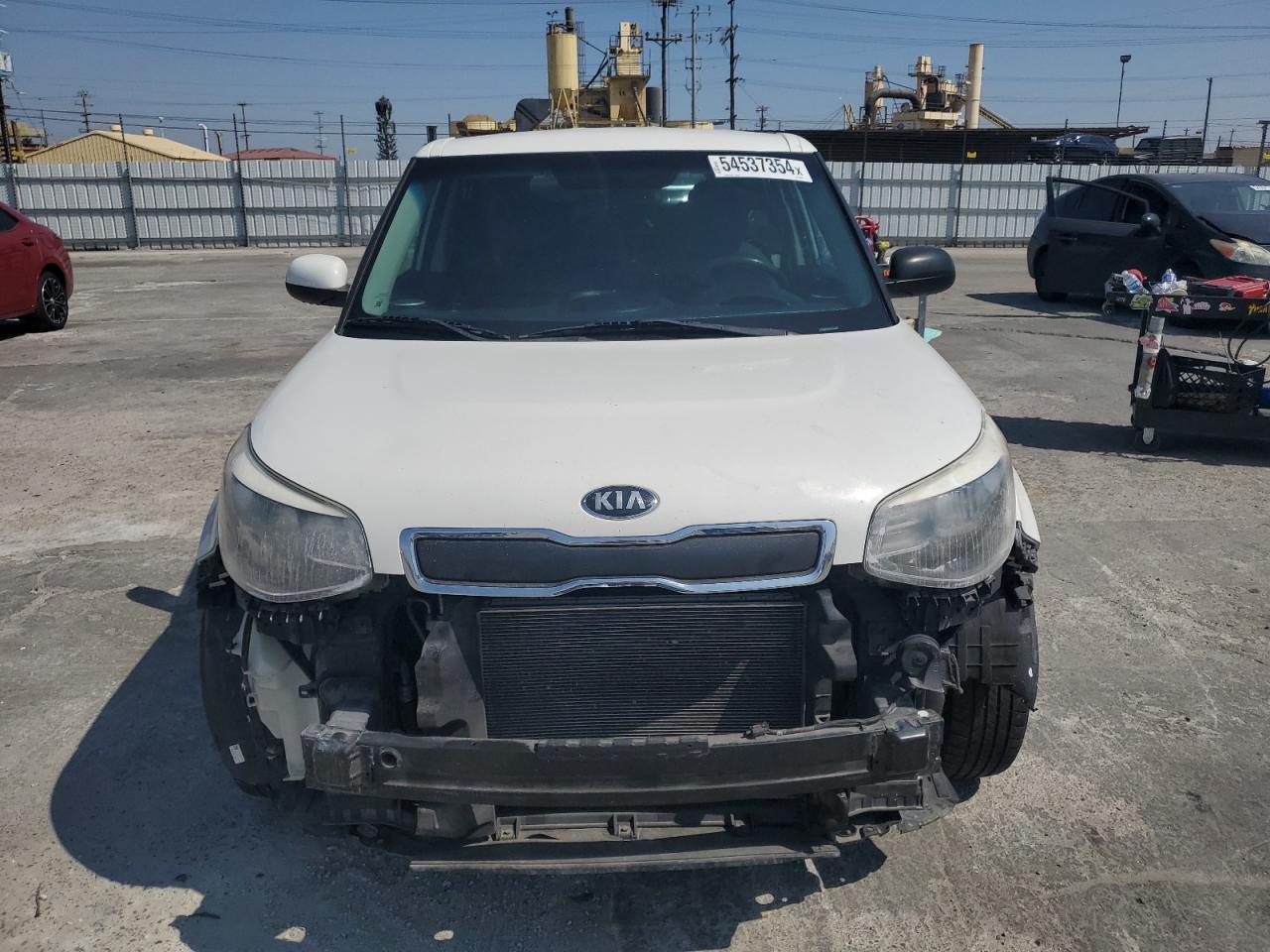 Photo 5 VIN: KNDJN2A23F7226776 - KIA SOUL 