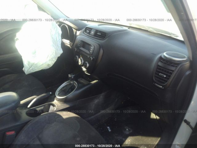 Photo 4 VIN: KNDJN2A23G7323008 - KIA SOUL 