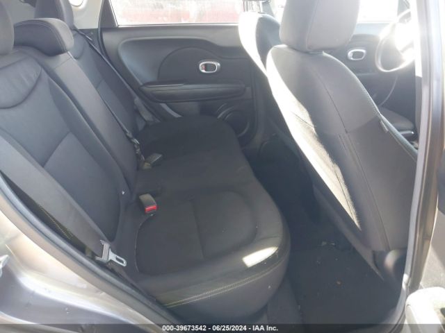 Photo 7 VIN: KNDJN2A23G7371057 - KIA SOUL 