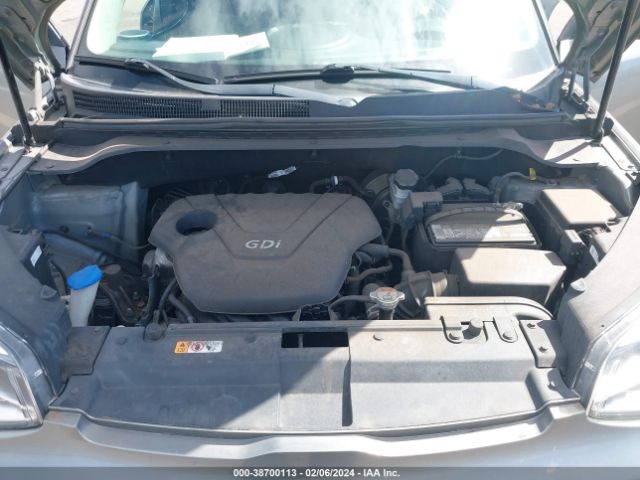 Photo 9 VIN: KNDJN2A23G7392166 - KIA SOUL 