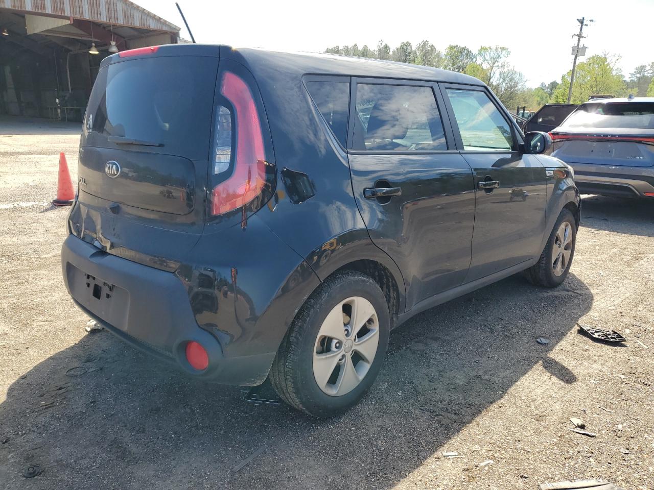 Photo 2 VIN: KNDJN2A23G7394032 - KIA SOUL 