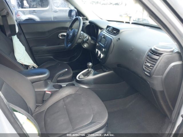 Photo 4 VIN: KNDJN2A23G7836632 - KIA SOUL 