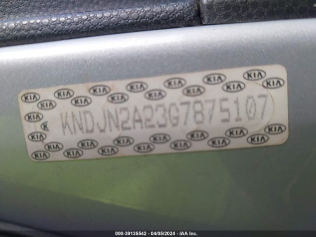 Photo 8 VIN: KNDJN2A23G7875107 - KIA SOUL 