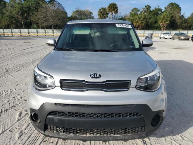 Photo 4 VIN: KNDJN2A23H7456093 - KIA SOUL 