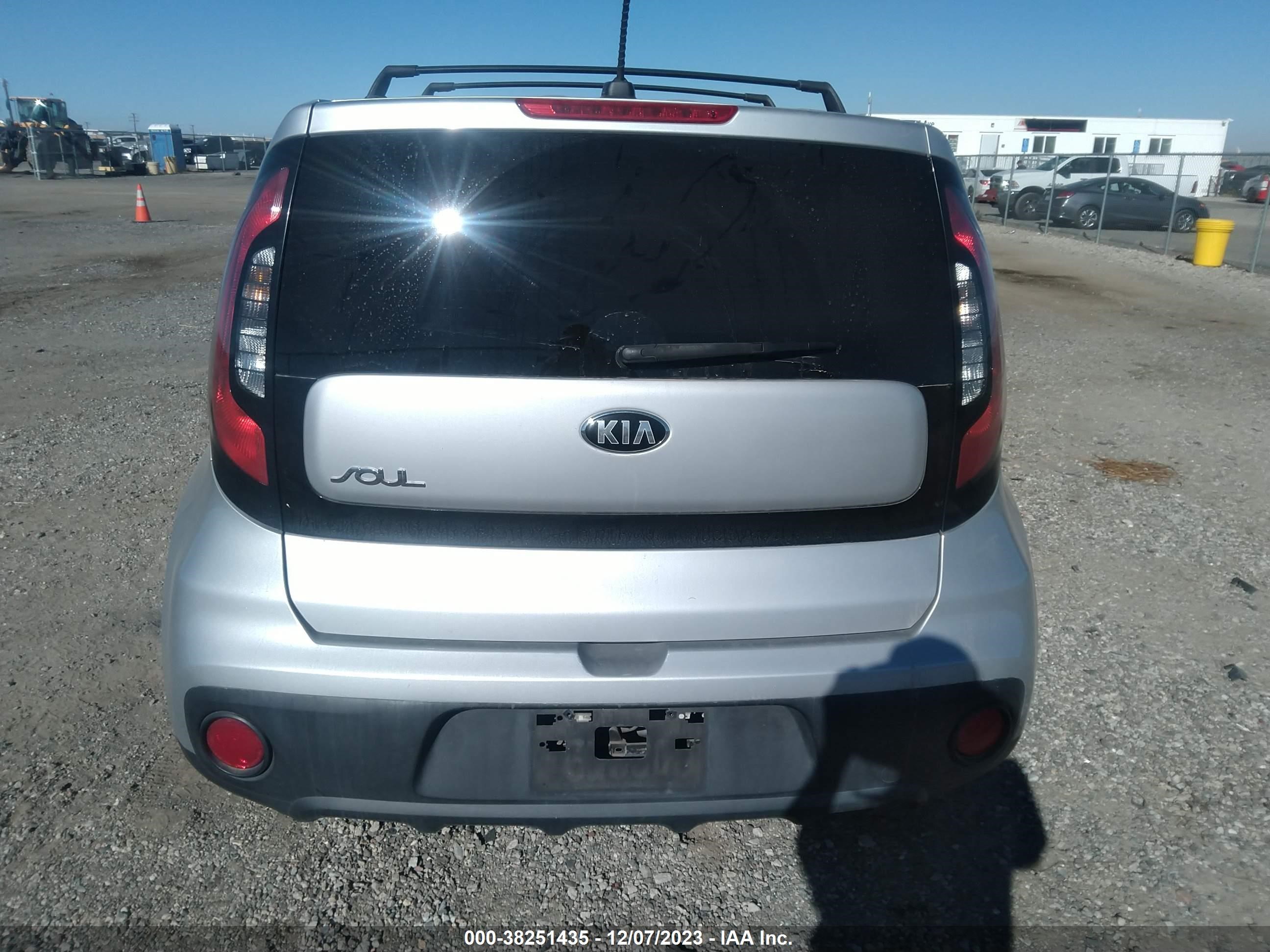 Photo 14 VIN: KNDJN2A23H7465280 - KIA SOUL 