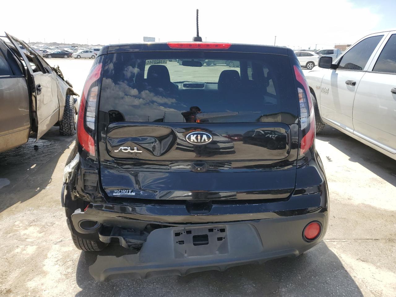 Photo 5 VIN: KNDJN2A23H7885783 - KIA SOUL 