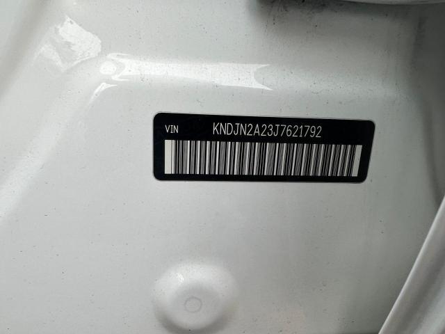 Photo 9 VIN: KNDJN2A23J7621792 - KIA SOUL 