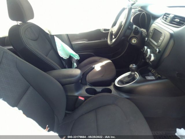 Photo 4 VIN: KNDJN2A23J7893372 - KIA SOUL 