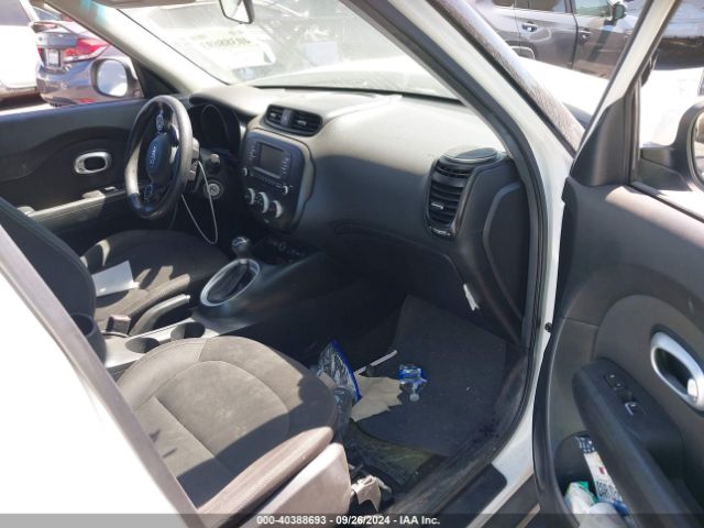 Photo 4 VIN: KNDJN2A23J7900126 - KIA SOUL 