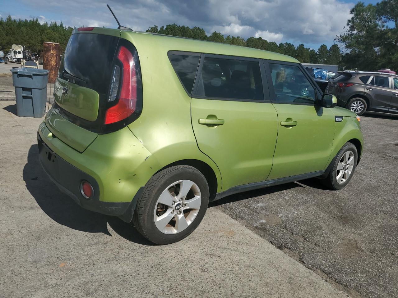 Photo 4 VIN: KNDJN2A23J7903205 - KIA SOUL 