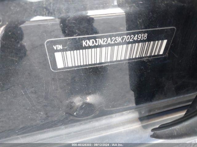 Photo 8 VIN: KNDJN2A23K7024918 - KIA SOUL 