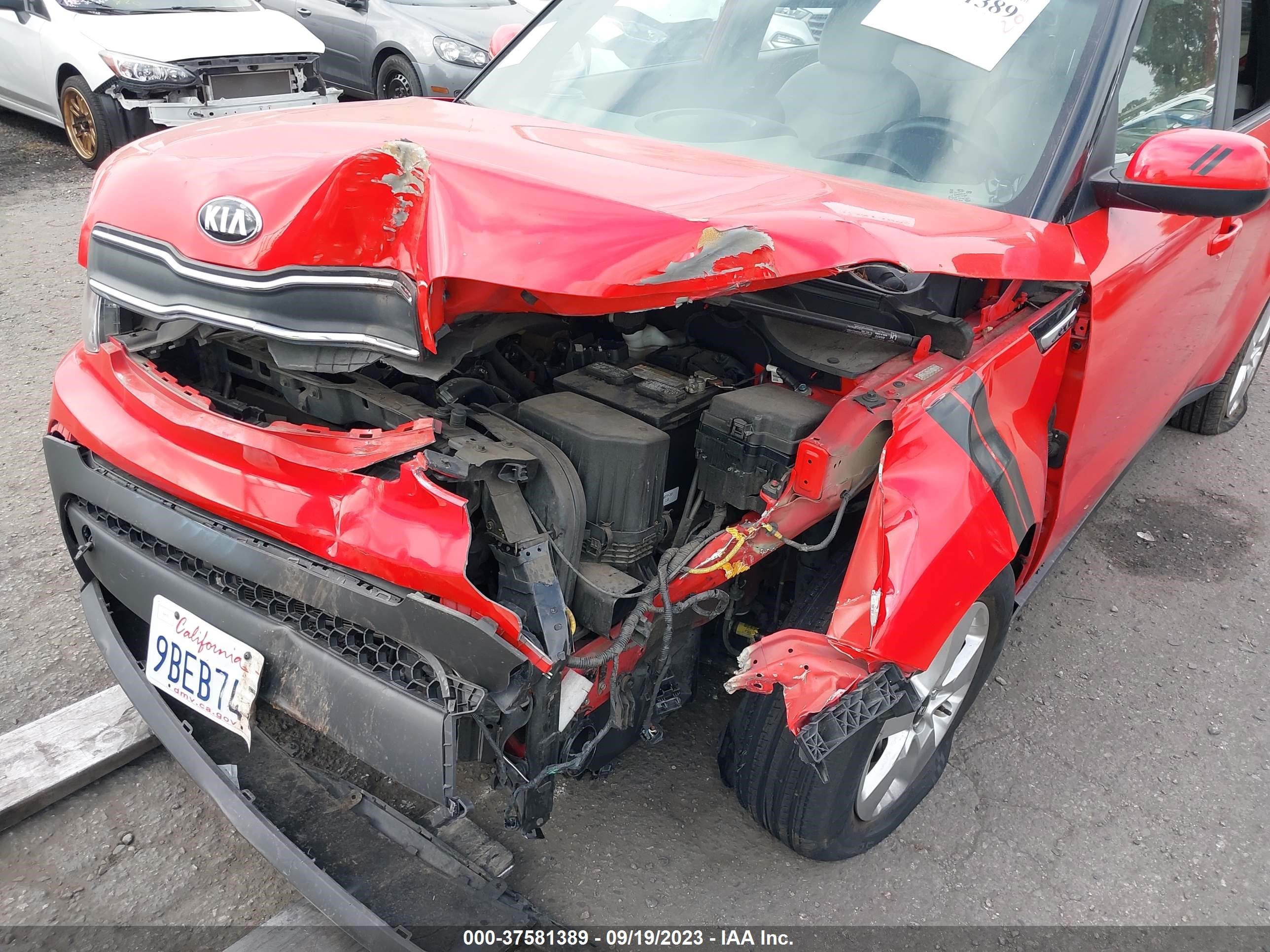 Photo 5 VIN: KNDJN2A23K7681069 - KIA SOUL 