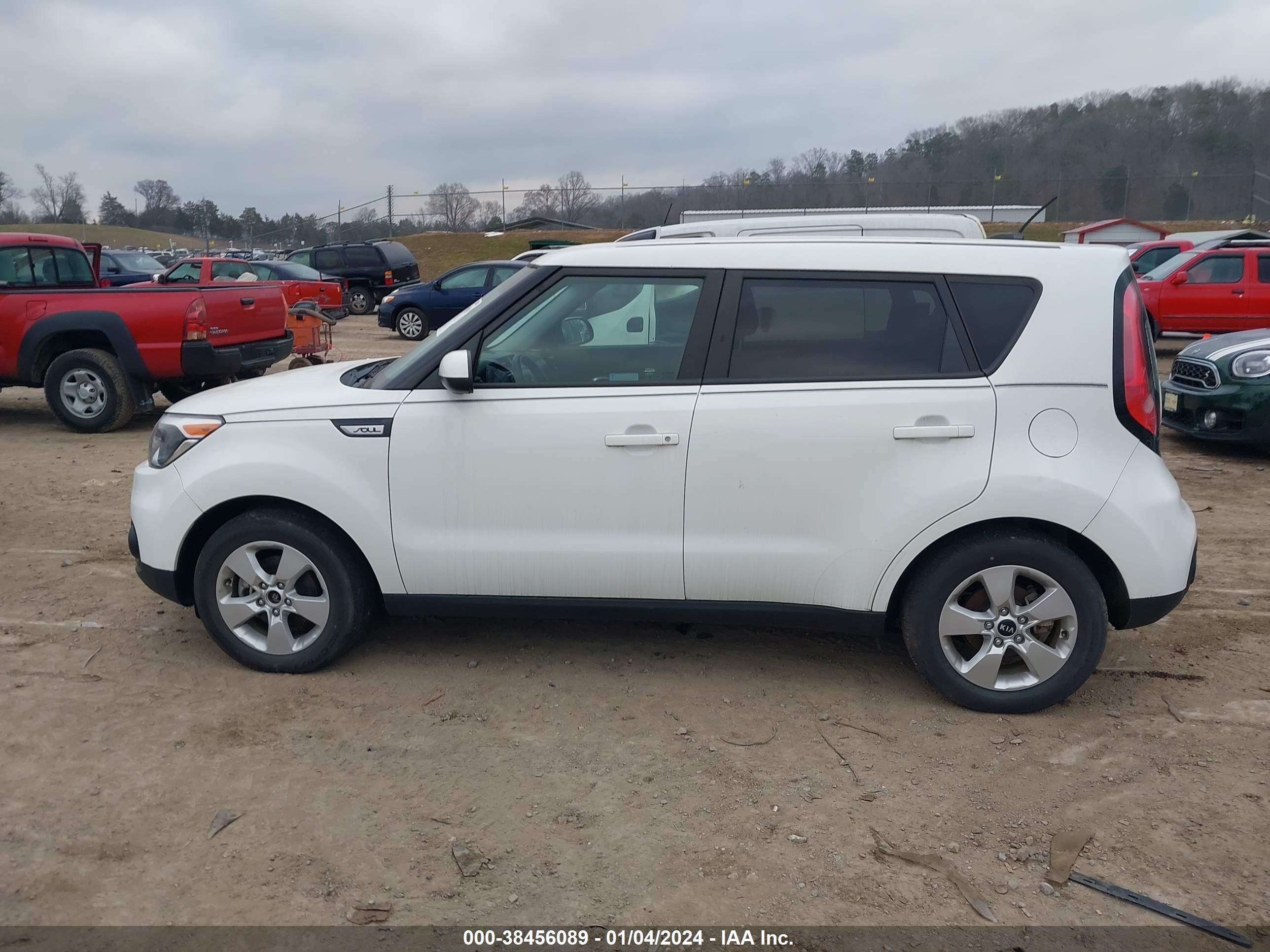 Photo 14 VIN: KNDJN2A23K7921401 - KIA SOUL 