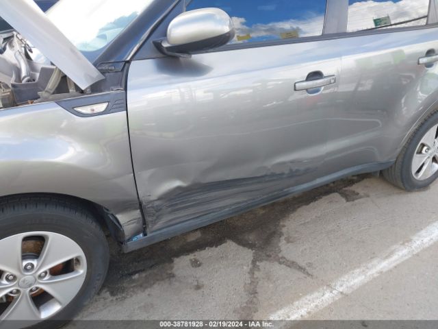 Photo 5 VIN: KNDJN2A24E7090754 - KIA SOUL 